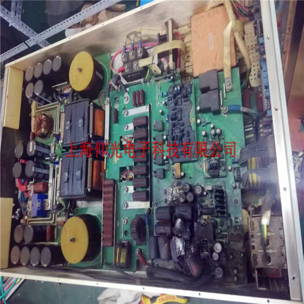 河北施耐德變頻器炸機故障修理,報SPF速度反饋丟失故障速修到上海仰光電子