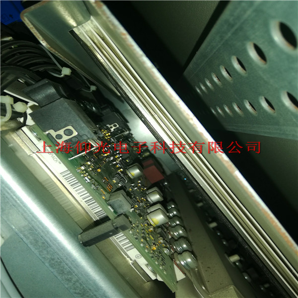 ATV71系列施耐德報InFE代碼維修,內部微處理器出現故障速修到上海仰光電子